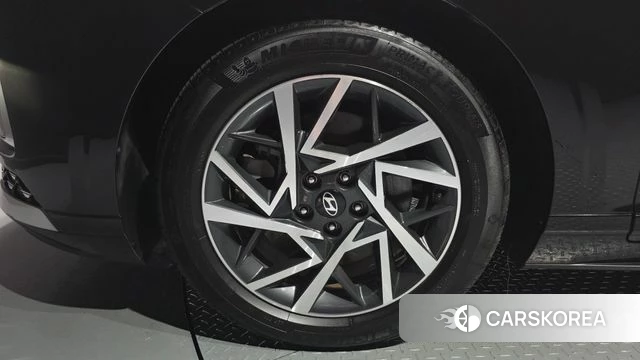 Hyundai Grandeur (GN7) id 5011833 из Кореи 15