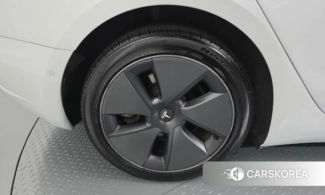 Tesla Model 3 id 4942597 из Кореи 32