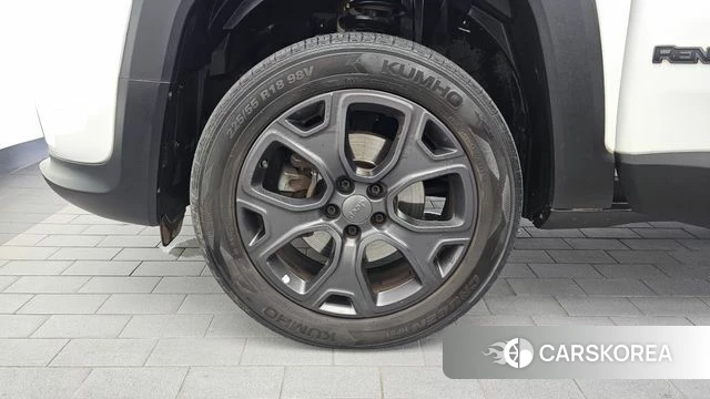 Jeep Renegade id 4769445 из Кореи 28