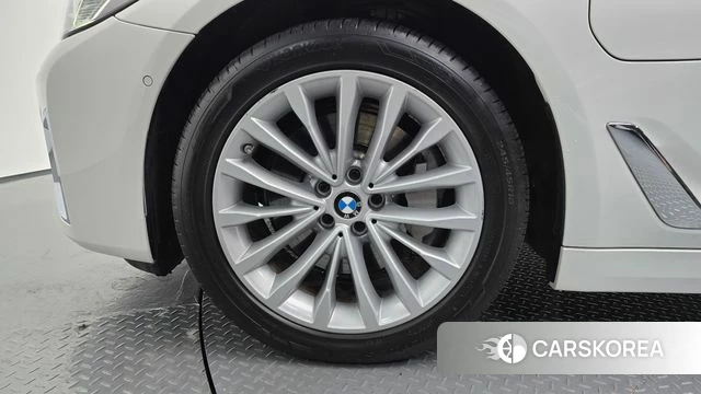BMW 5 Series (G30) id 5034954 из Кореи 25