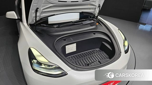 Tesla Model 3 id 4726506 из Кореи 33
