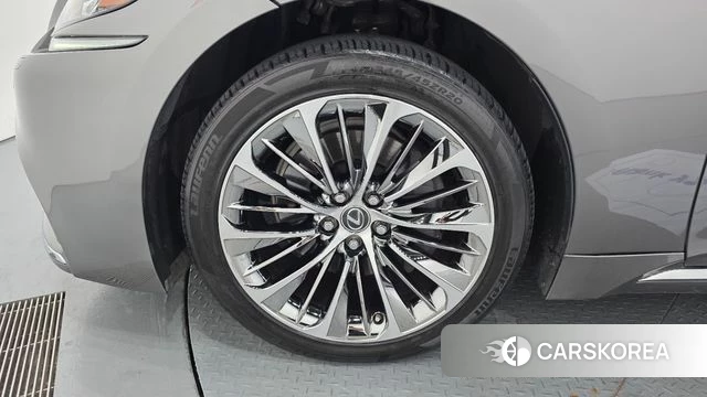 Lexus LS500h 5th generation id 5018559 из Кореи 27