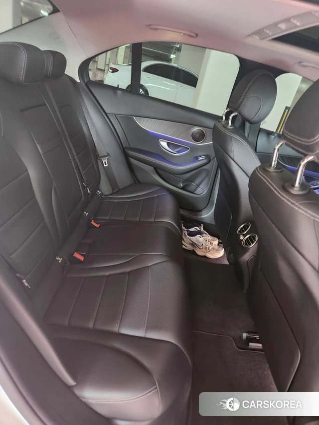 Mercedes-Benz C-Class W205 2018 Белый из Кореи, фото 5