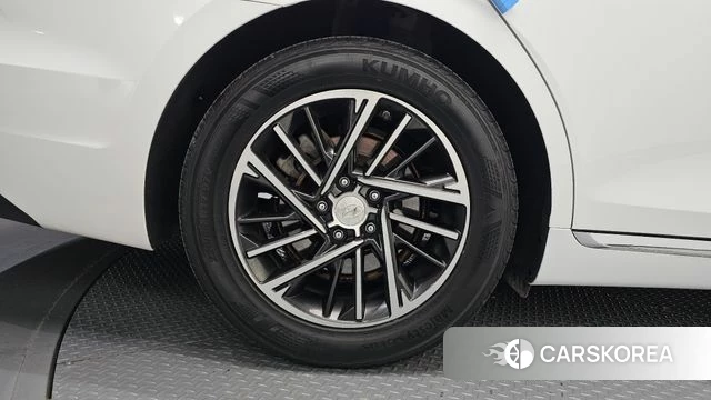 Hyundai The New Grandeur IG id 5028777 из Кореи 15