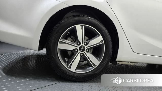 Kia The New K3 id 5042223 из Кореи 25