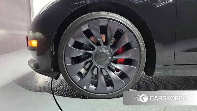 Tesla Model 3 id 4906626 из Кореи 25