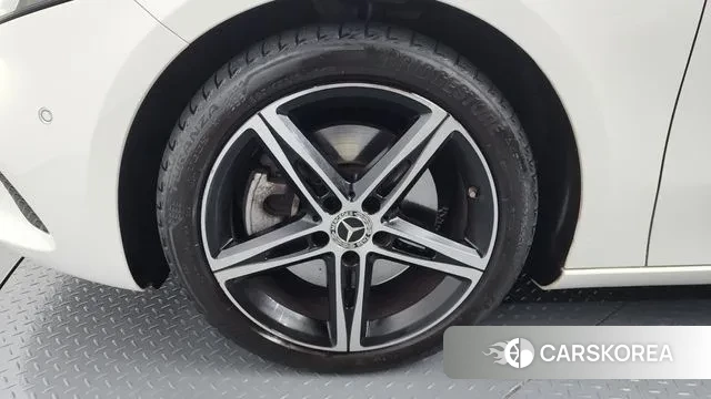 Mercedes-Benz A-Class W177 id 3463973 из Кореи 15