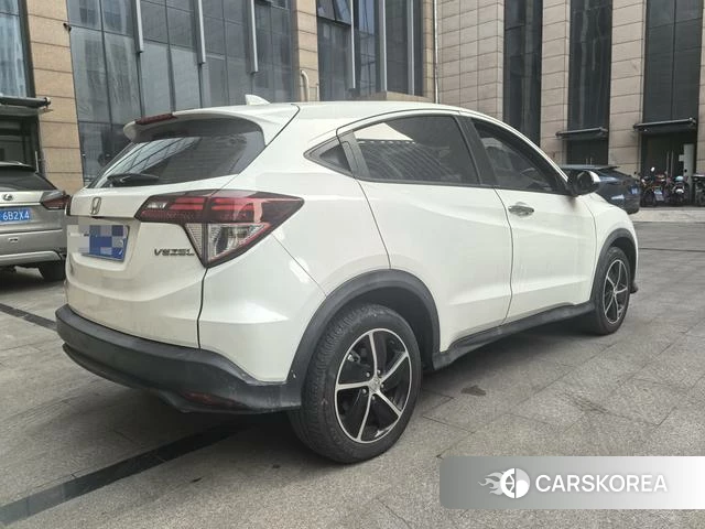 Honda Vezel 2021 Белый из Китая, фото 5