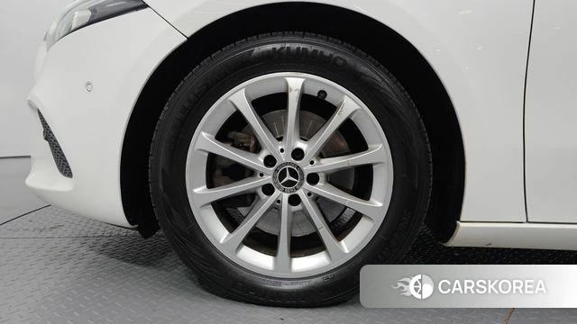 Mercedes-Benz A-Class W177 id 4959985 из Кореи 29