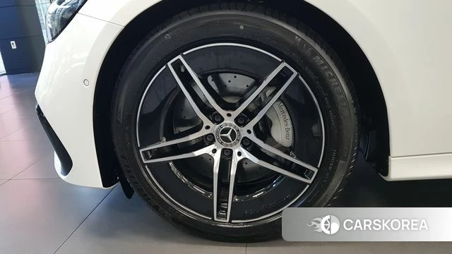 Mercedes-Benz E-Class W214 id 4934514 из Кореи 13