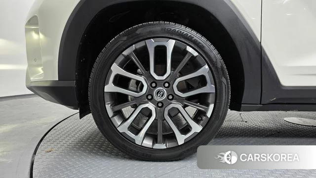 Ssangyong Torres id 4986156 из Кореи 15