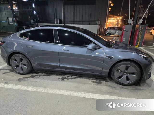 Tesla Model 3 2021 Серый из Кореи, фото 6