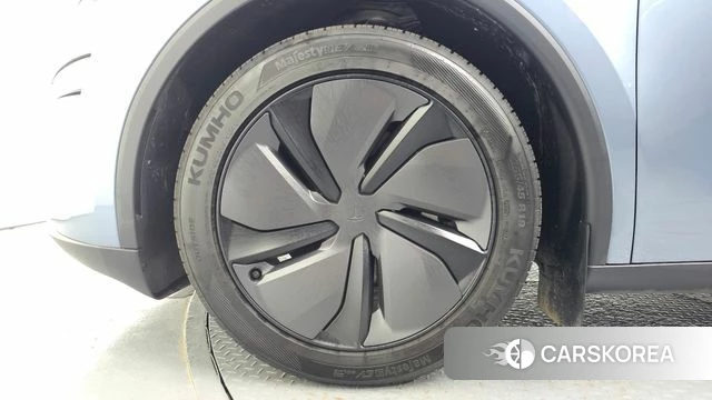 Tesla Model Y id 4904234 из Кореи 15
