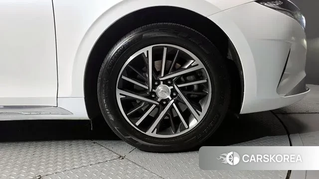 Hyundai The New Grandeur IG id 3721877 из Кореи 15
