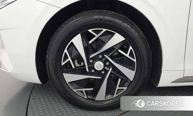 Hyundai The New Grandeur IG Hybrid id 5027576 из Кореи 27