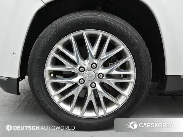 Jeep Grand Cherokee id 3937245 из Кореи 15