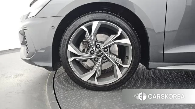 Audi A3 (8Y) id 3410642 из Кореи 15