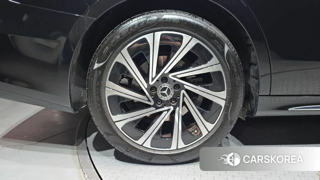 Mercedes-Benz E-Class W214 id 4975320 из Кореи 26