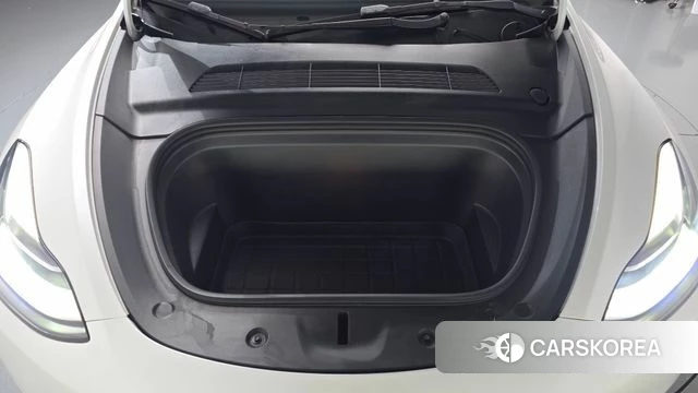 Tesla Model Y id 5017185 из Кореи 26
