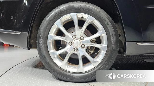 Jeep Grand Cherokee id 4977362 из Кореи 15