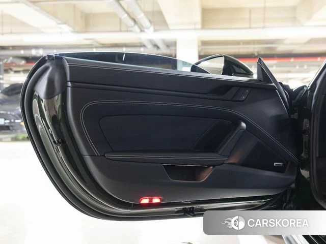 Porsche 911(992) id 4762032 из Кореи 15