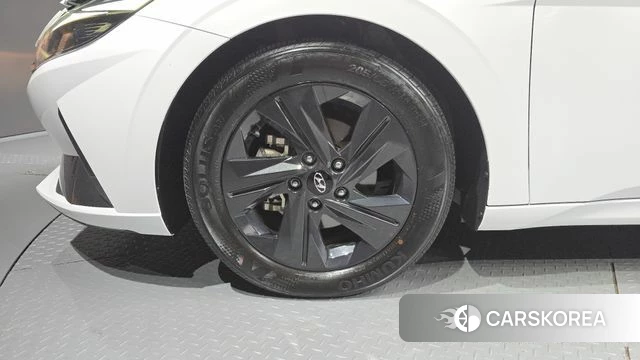 Hyundai Avante Hybrid (CN7) id 4975862 из Кореи 15