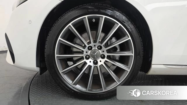 Mercedes-Benz E-Class W213 id 5048247 из Кореи 29