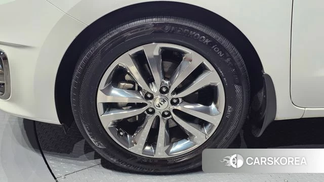 Kia All New Carnival id 4993592 из Кореи 28