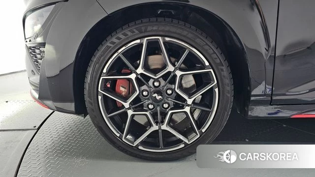Hyundai The New Kona id 4917499 из Кореи 28