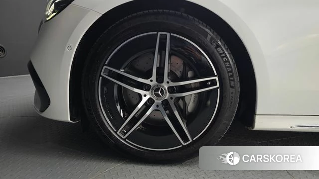 Mercedes-Benz E-Class W214 id 4990857 из Кореи 34