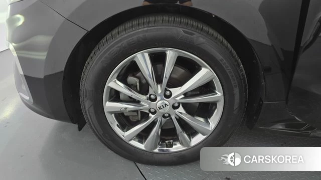 Kia The New Carnival id 4988204 из Кореи 15