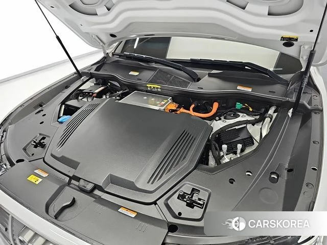 Audi e-Tron id 4942466 из Кореи 14