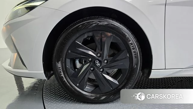 Hyundai Avante Hybrid (CN7) id 5002443 из Кореи 15