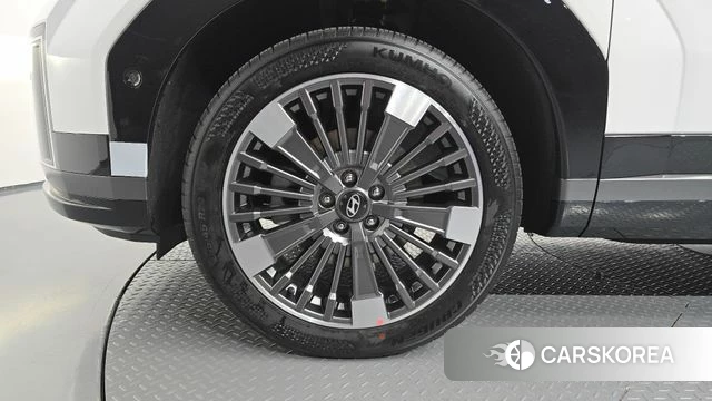 Hyundai Santa Fe (MX5) id 5026338 из Кореи 29