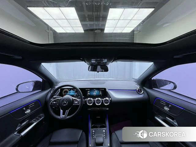 Mercedes-Benz GLA 2023 Белый из Китая, фото 6