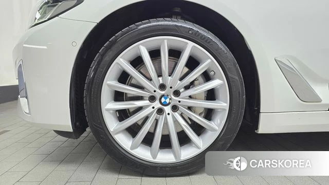 BMW 5 Series (G30) id 5016698 из Кореи 28