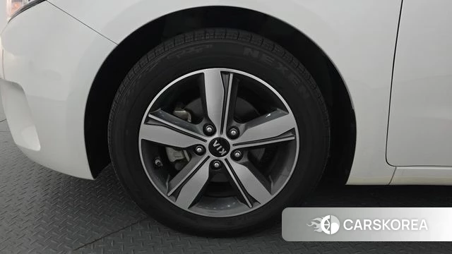 Kia The New K3 id 4988503 из Кореи 29