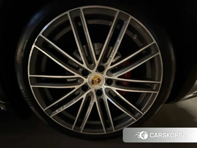 Porsche Panamera (971) 2019 Черный из Кореи, фото 5