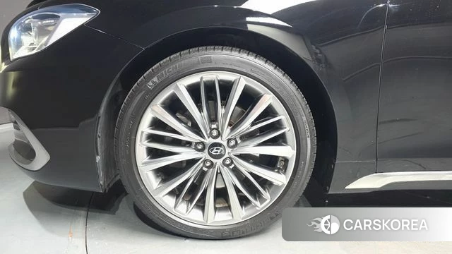 Hyundai Grandeur IG id 4952980 из Кореи 15