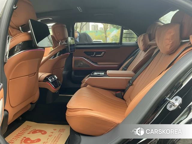 Mercedes-Benz S-Class 2024 Черный из Китая, фото 5