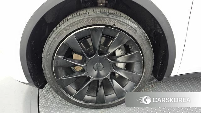 Tesla Model Y id 4951818 из Кореи 27