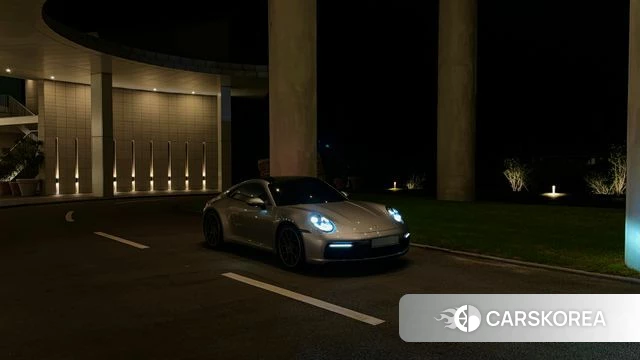 Porsche 911(992) id 4974400 из Кореи 11