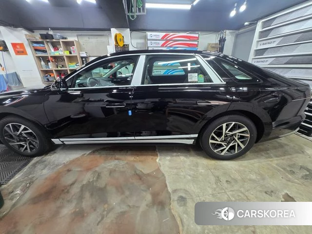 Hyundai Grandeur (GN7) 2026 Черный из Кореи, фото 5