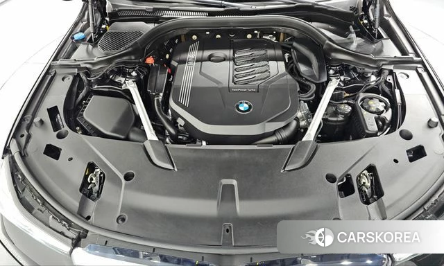 BMW 6 Series GT (G32) id 4980755 из Кореи 29