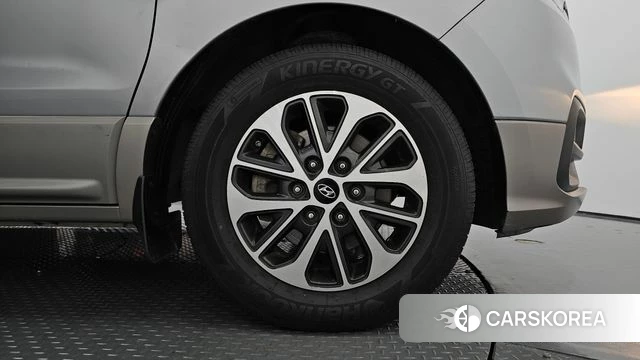 Hyundai The New Grand Starex id 4967462 из Кореи 15