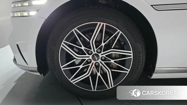 Genesis G90 (RS4) id 4951089 из Кореи 32