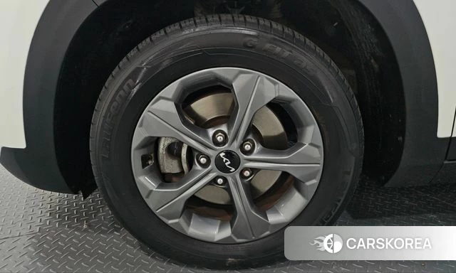 Kia Seltos id 4997003 из Кореи 26