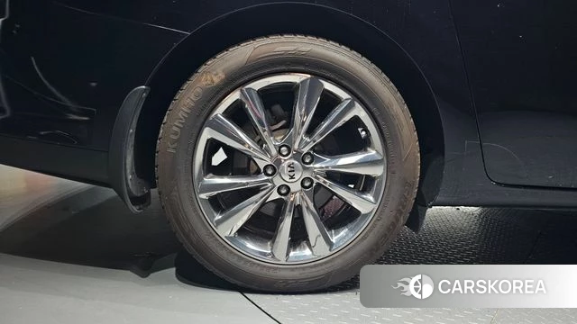 Kia The New Carnival id 4918750 из Кореи 15