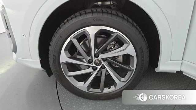 Audi Q5 (80A) id 4916199 из Кореи 26