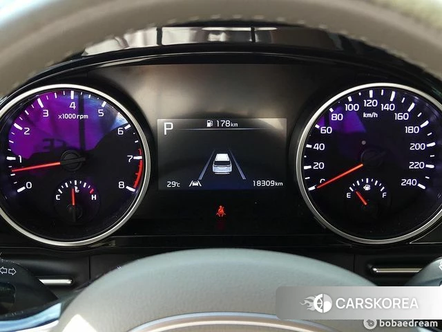 Kia The New Carnival id 4894520 из Кореи 10